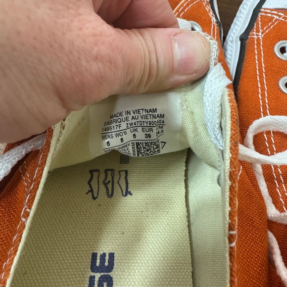 Converse Chuck Taylor All Star Low Top Orange Canvas Sneakers Womens 10 Mens 8 - Picture 6 of 9